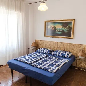 casa-vacanze-annarita.hotelinveneto.com/