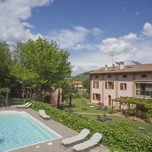  Vakantieboerderij Il Cavicchio Italië